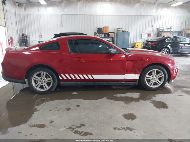 Продаж на аукціоні авто 2010 Ford Mustang V6/v6 Premium, vin: 1ZVBP8AN1A5165277, номер лоту: 43062749