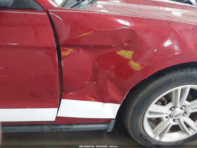 Продаж на аукціоні авто 2010 Ford Mustang V6/v6 Premium, vin: 1ZVBP8AN1A5165277, номер лоту: 43062749