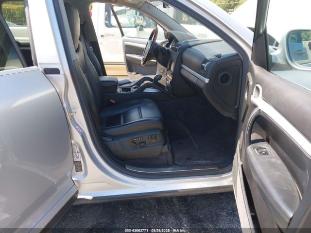 2004 PORSCHE CAYENNE WP1AB29PX4LA62020 Photo 4