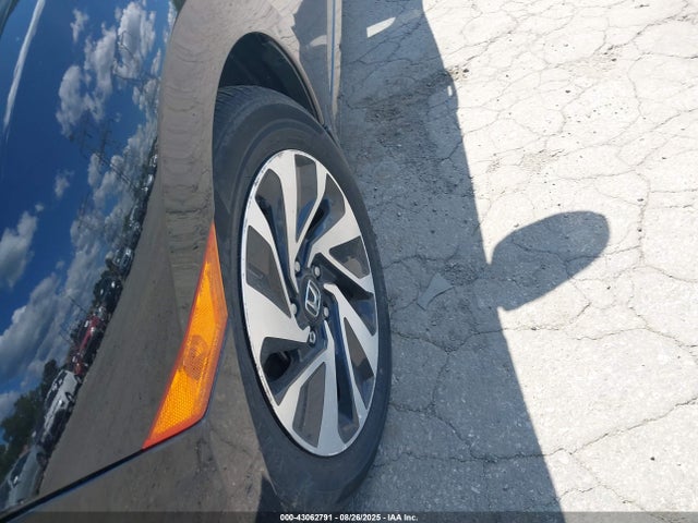 Honda l15ba 2018 SHHFK7H2XJU410017 Image 12