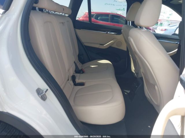 2018 BMW X1 WBXHU7C36J5H44587 Photo 7