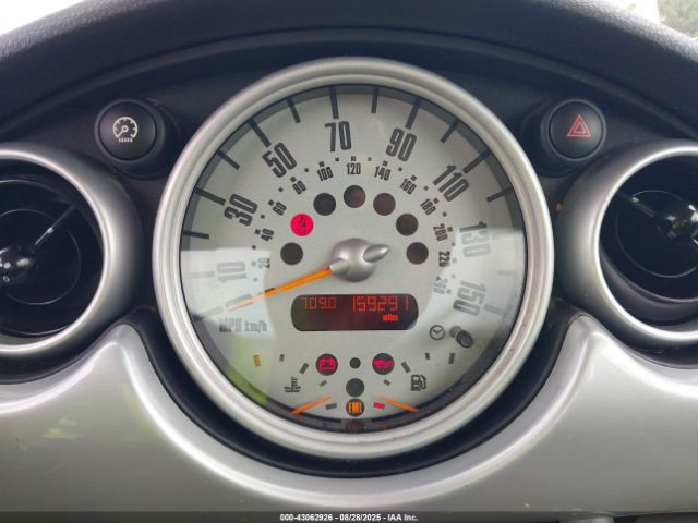 2005 MINI COOPER WMWRC33445TC58932 Photo 6