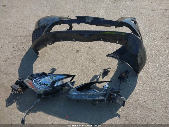 3N1AB7AP3GL676042 Nissan 2016