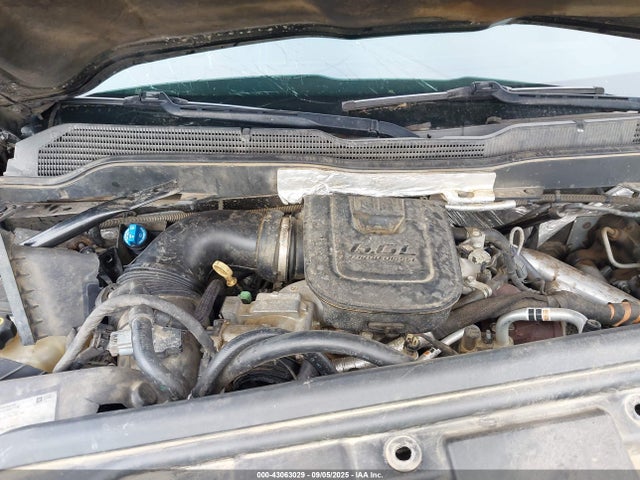 1GC1KWE81GF192150 Chevrolet lml - pti, duramax