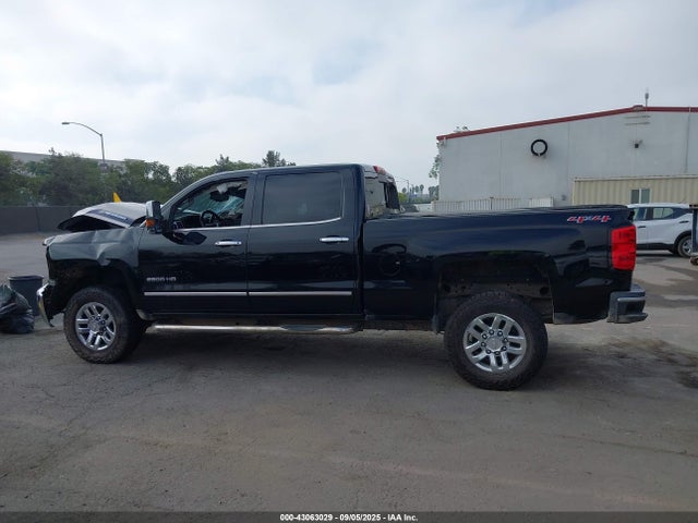 1GC1KWE81GF192150 Chevrolet lml - pti, duramax