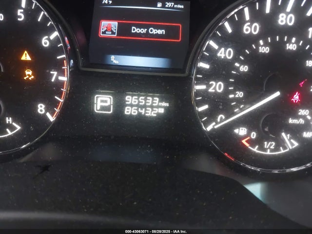 Nissan Pathfinder 2015 5N1AR2MN7FC608547 Image 16