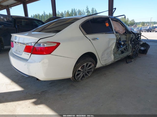 1HGCR2F51EA084771 Honda k24w1