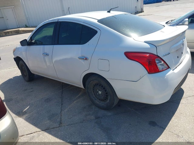 3N1CN7AP0JL814434 Nissan Versa
