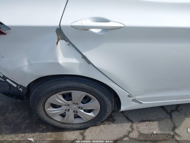 Hyundai dohc mpi nu 2016 5NPDH4AE1GH685926 Image 17