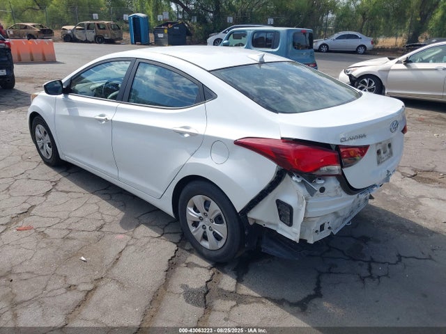 Hyundai dohc mpi nu 2016 5NPDH4AE1GH685926 Image 3
