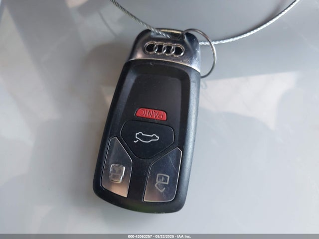 2017 AUDI A4 WAULNAF48HA147927 Photo 10