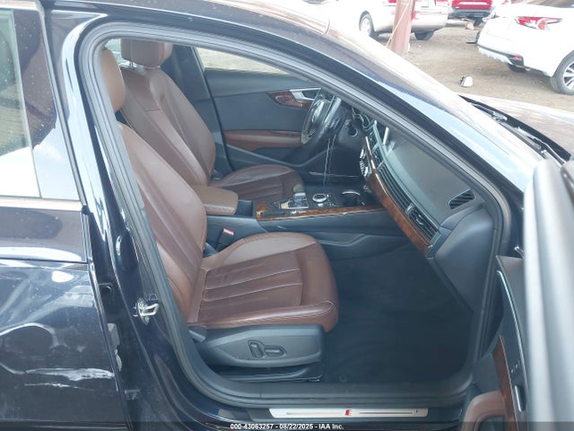 2017 AUDI A4 WAULNAF48HA147927 Photo 4