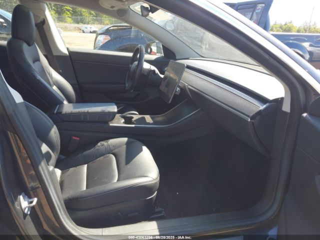 2018 TESLA MODEL 3 5YJ3E1EB5JF103691 Photo 4