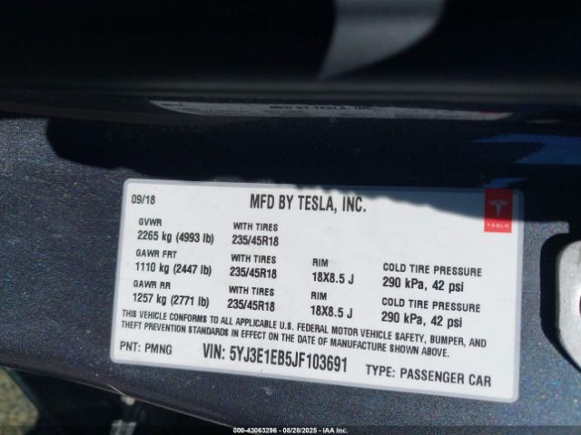 2018 TESLA MODEL 3 5YJ3E1EB5JF103691 Photo 8