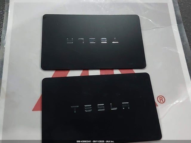 2025 TESLA MODEL Y 7SAYGDED0SA345552 Photo 10