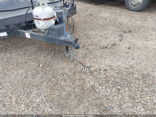 4X4CFMU11FD294915 Rockwood 2015