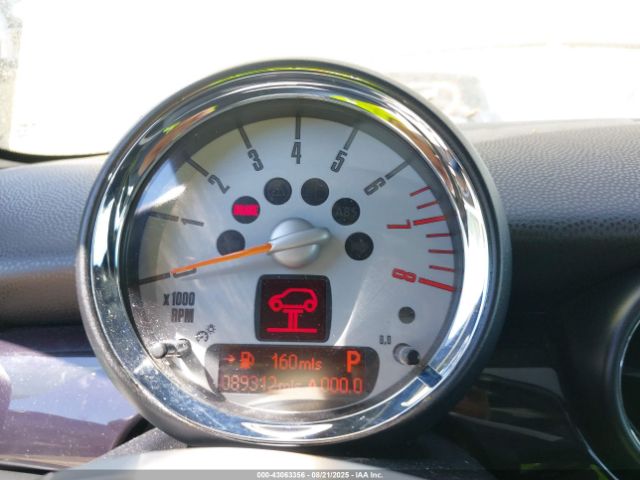 2010 MINI COOPER WMWMF3C55ATZ25184 Photo 6