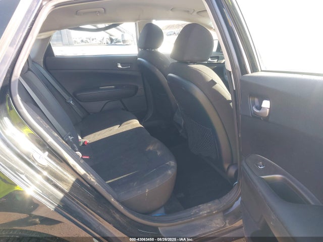 5XXGT4L32KG331358 KIA gdi