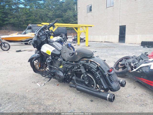 2018 HARLEY-DAVIDSON FLHXS 1HD1KRC10JB637238 Photo 3