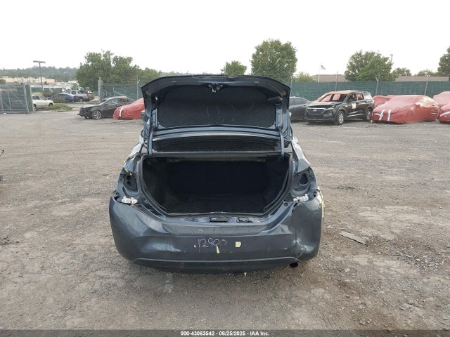 Toyota 2zr-fe 2019 2T1BURHE1KC170748 Image 6
