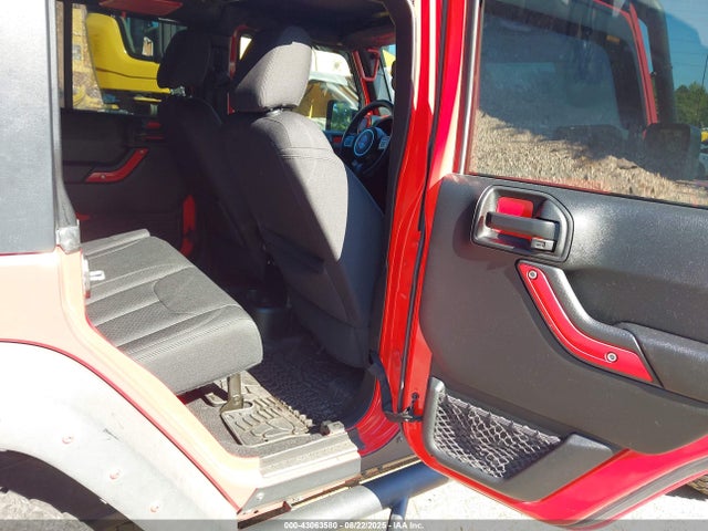 1C4BJWDG2JL887746 Jeep WRANGLER JK