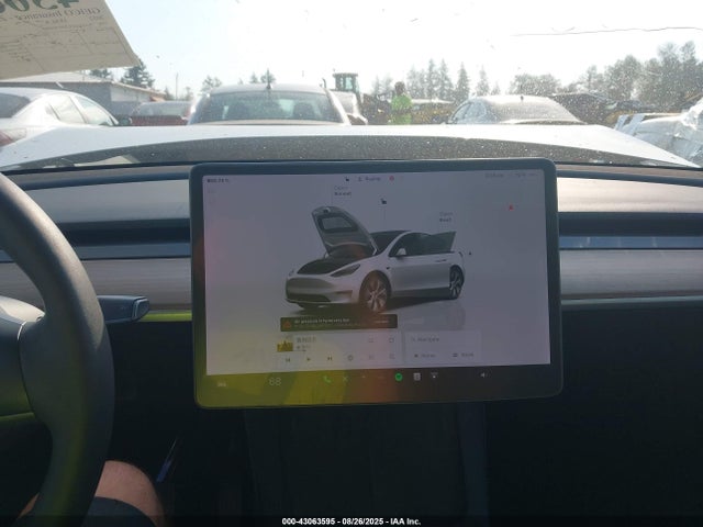 Tesla Model Y 2022 7SAYGDEEXNF361564 Image 18