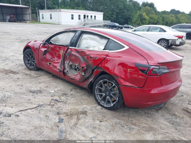 2018 TESLA MODEL 3 5YJ3E1EA1JF032450 Photo 2