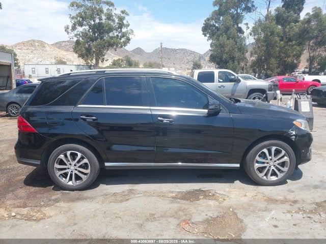 Mercedes-Benz m276 2017 4JGDA6DB9HA838493 Image 13