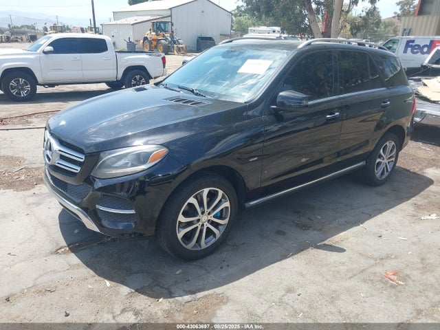 Mercedes-Benz m276 2017 4JGDA6DB9HA838493 Image 2