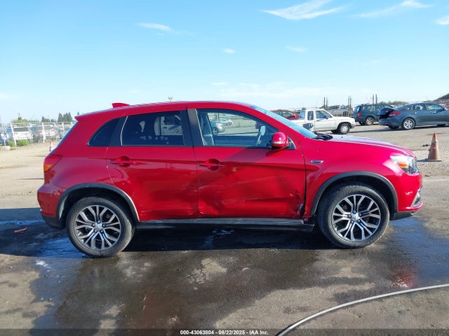 Mitsubishi mivec 2018 JA4AP3AW6JZ010284 Image 13
