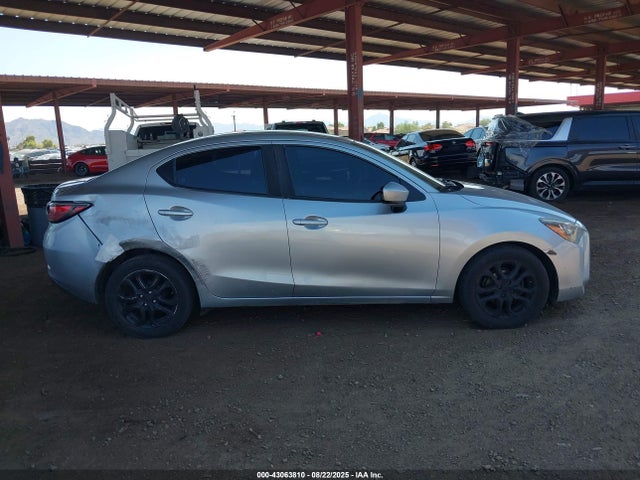 3MYDLBYV8JY315710 Toyota p5v