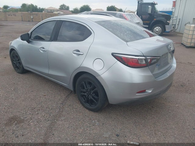 3MYDLBYV8JY315710 Toyota p5v