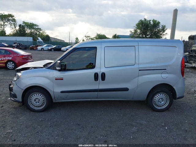 ZFBHRFAB4N6Y15241 RAM Promaster City