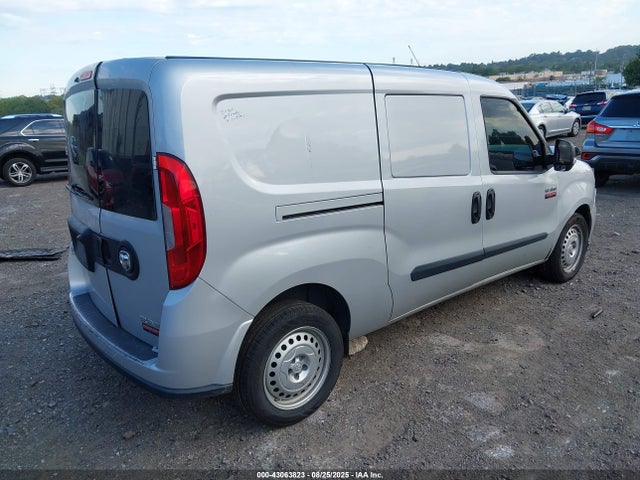 ZFBHRFAB4N6Y15241 RAM Promaster City