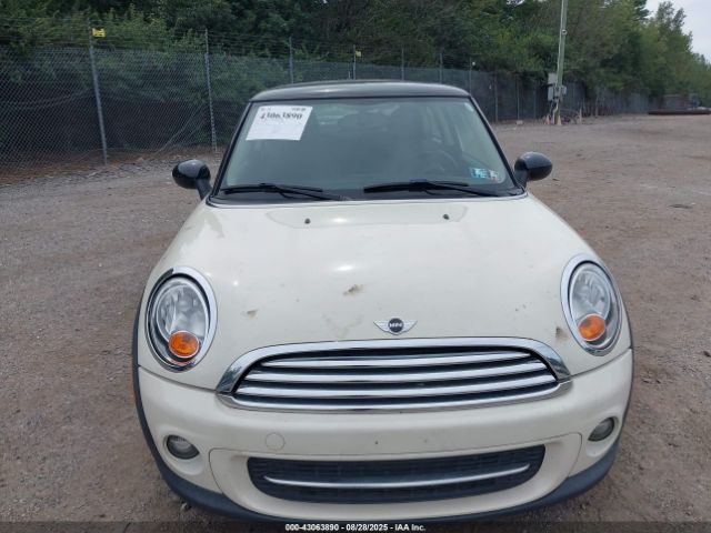 2012 MINI COOPER WMWSU3C55CT368213 Photo 5