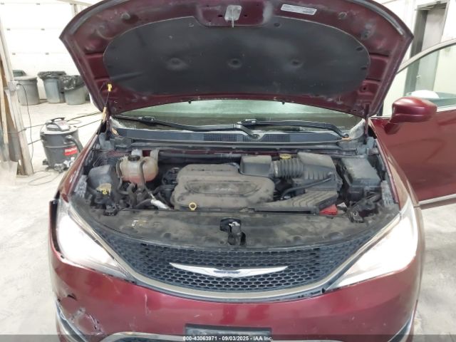 2018 CHRYSLER PACIFICA 2C4RC1BG7JR101008 Photo 9