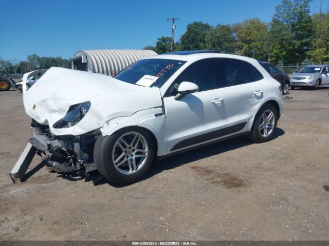 2021 PORSCHE MACAN WP1AA2A51MLB02773 Photo 1