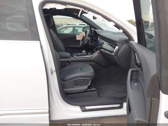 2023 AUDI Q7 WA1ACBF77PD002515 Photo 4