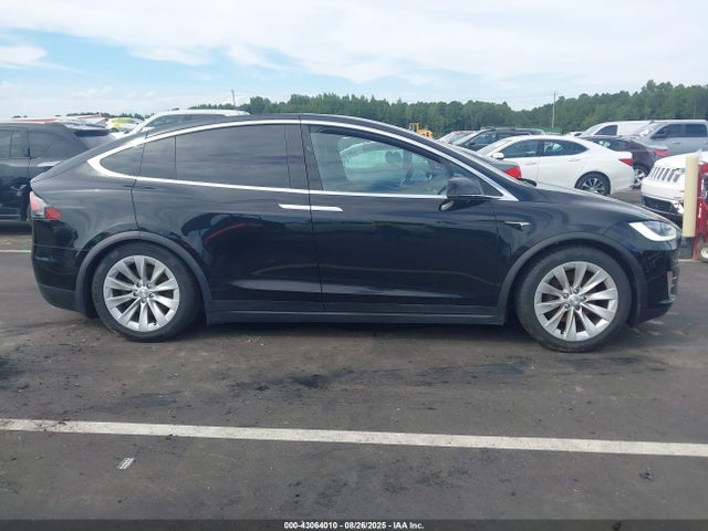 5YJXCBE20HF034559 Tesla MODEL X