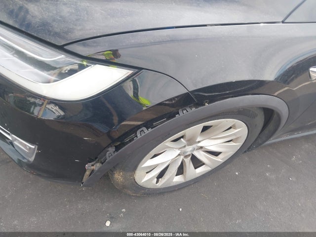 5YJXCBE20HF034559 Tesla MODEL X