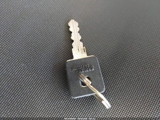 2022 HARLEY-DAVIDSON XL883 1HD4LE215NB403509 Photo 10