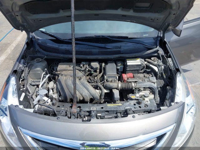 3N1CN7AP4FL928881 Nissan 2015