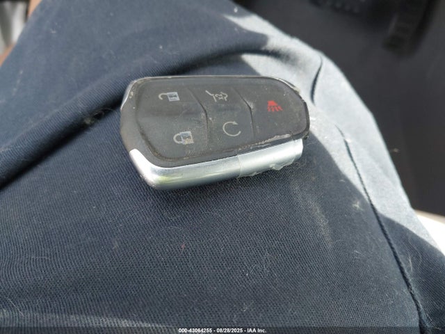 2017 CADILLAC XT5 1GYKNBRS1HZ159718 Photo 10