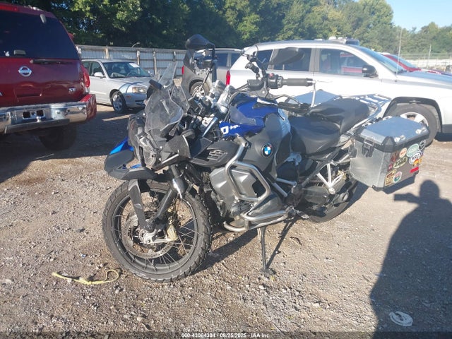 WB10J5308KZF78139 BMW 2019