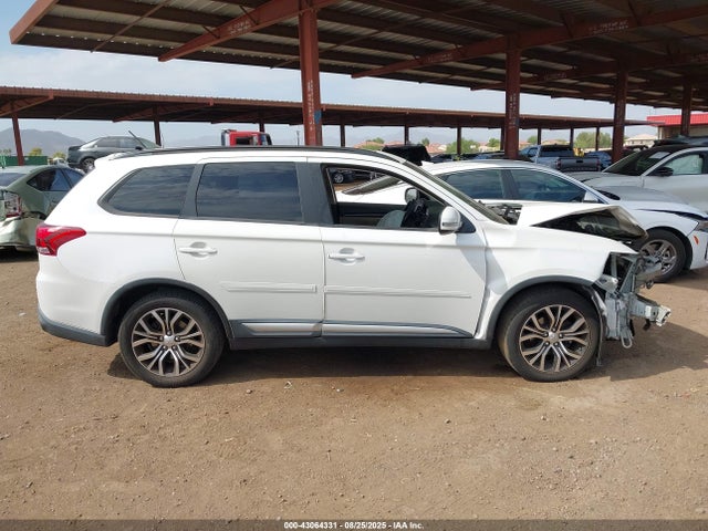 Mitsubishi mivec 2016 JA4AD3A38GZ019642 Image 14
