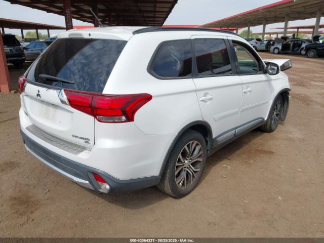 2016 MITSUBISHI OUTLANDER JA4AD3A38GZ019642 Photo 3