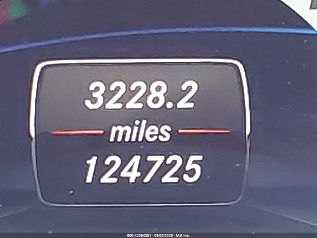 WDDHF5KB5EA855796 Mercedes-Benz E-Class