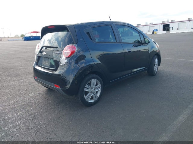 Chevrolet ll0 2015 KL8CB6S95FC812657 Image 4