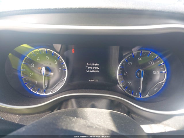 Chrysler Pacifica 2021 2C4RC1FG2MR515103 Image 15