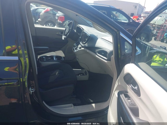 Chrysler Pacifica 2021 2C4RC1FG2MR515103 Image 5